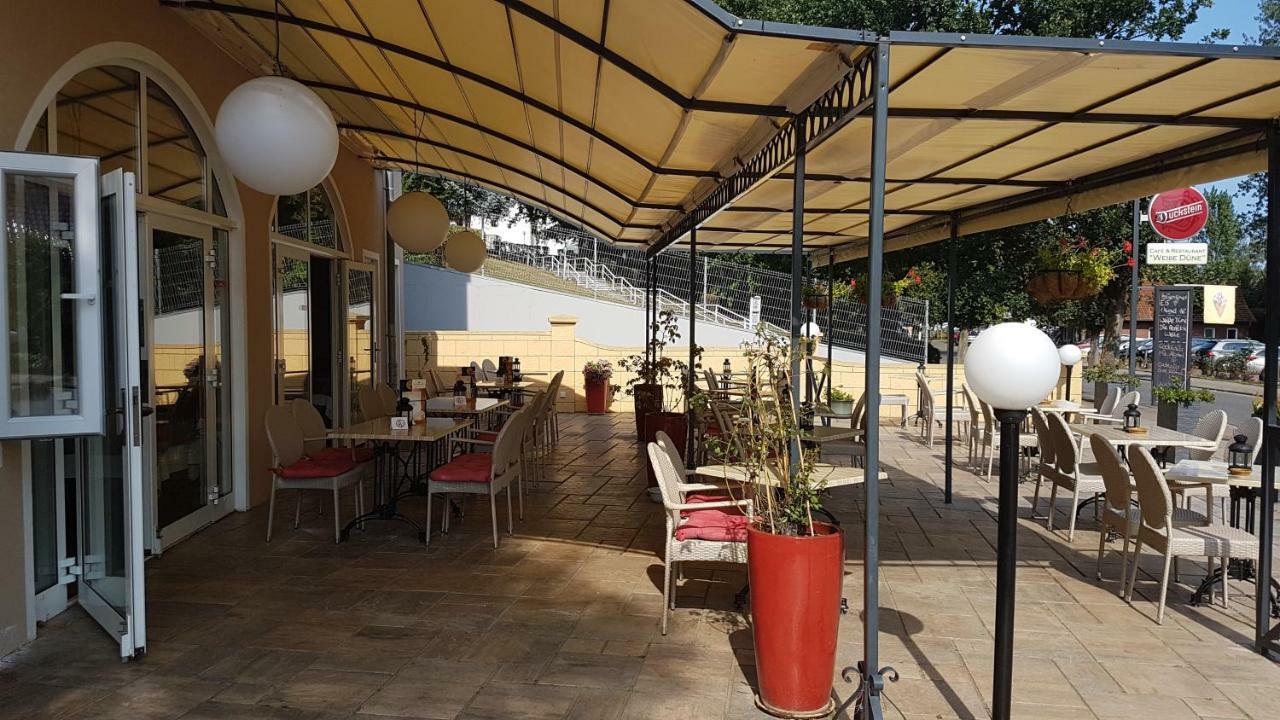 Hotel Karl'S Burg Kölpinsee Esterno foto